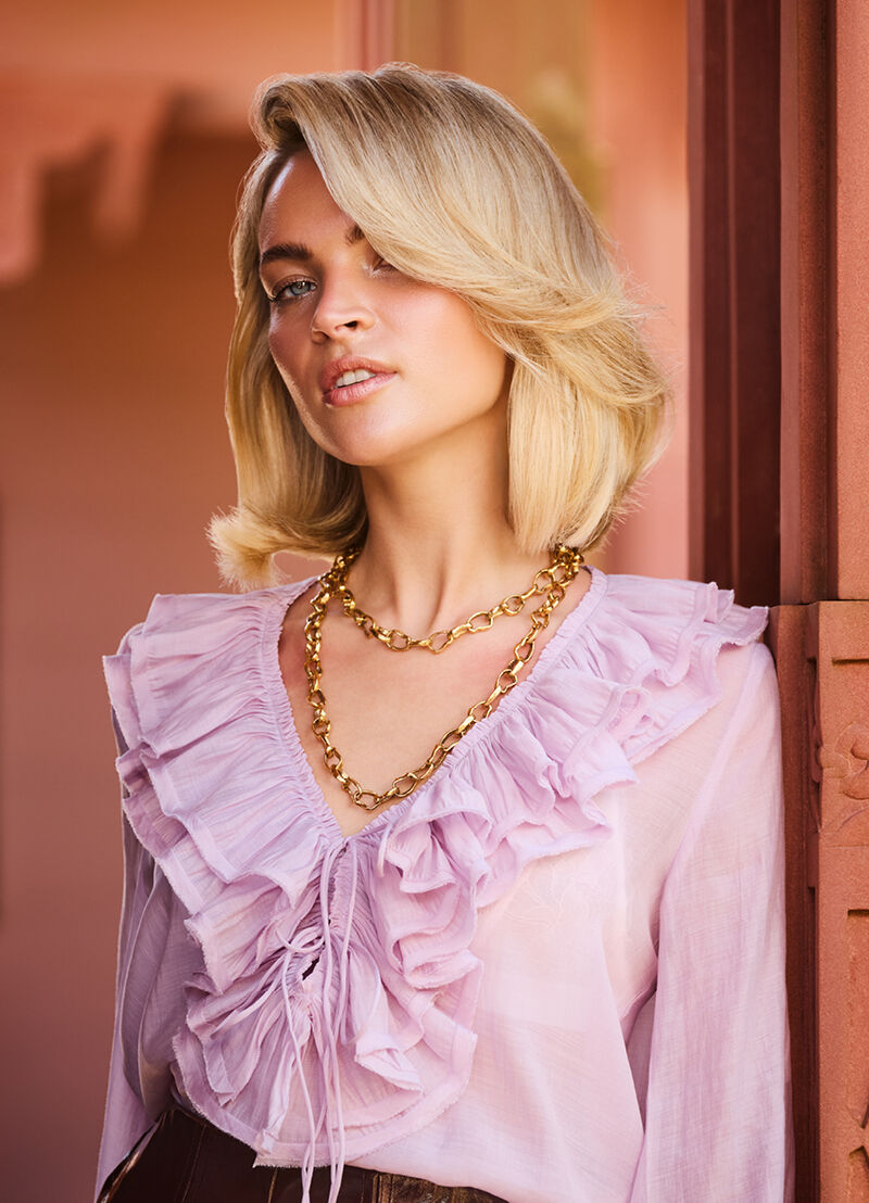 KEVIN.MURPHY BLONDE and BRIGHT image number 1